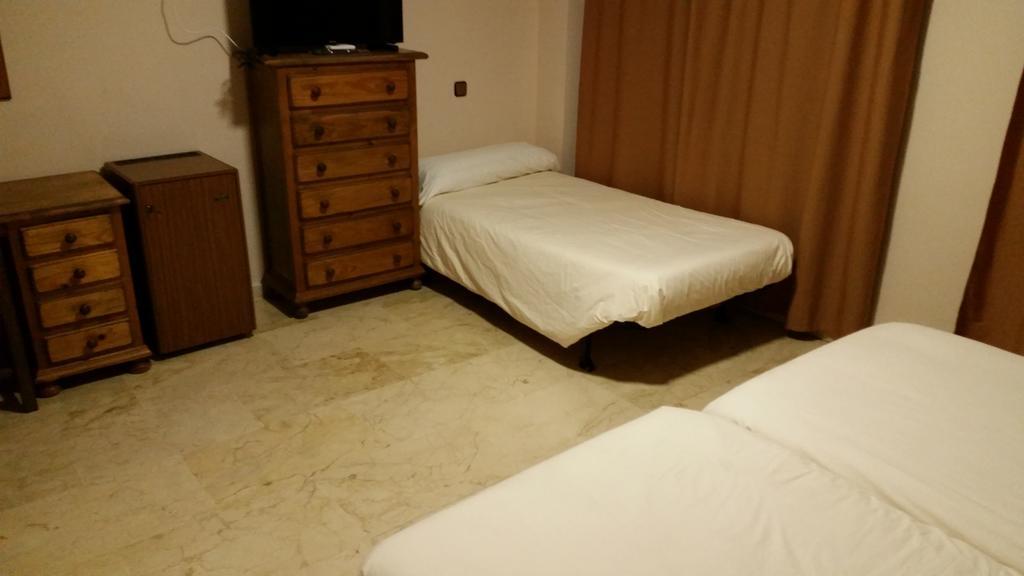 Twin Room Extra Bed